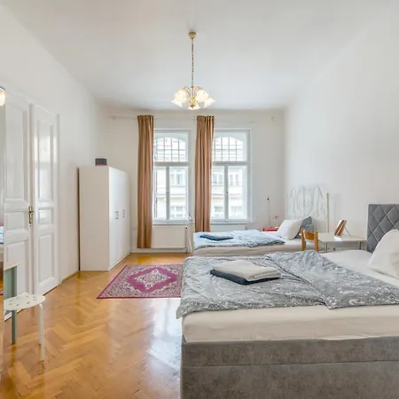 Apartment Vezenska Prague