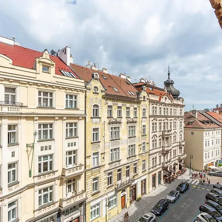 Apartment Vezenska *