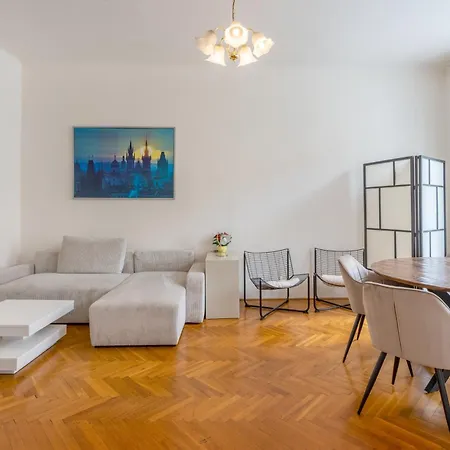 Vezenska Prague